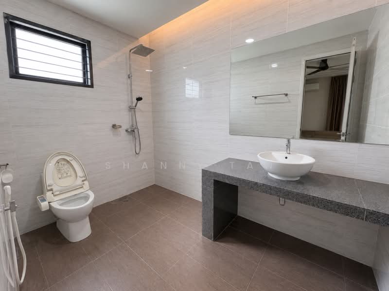 Semi-Detached House for Sale in Taman Vista Hill (Cheras) - Shanny Tan - Bathroom - PropertyGuru.com.my