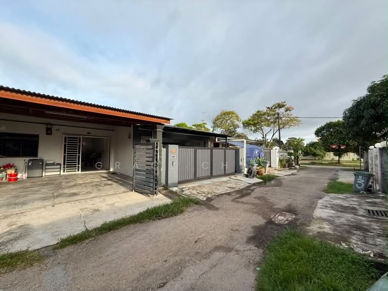 Rumah Teres 1 Tingkat untuk Dijual di Taman Delima (Tebrau) - Grace Chiew - PropertyGuru.com.my
