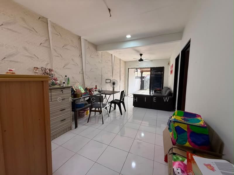 Rumah Teres 1 Tingkat untuk Dijual di Taman Delima (Tebrau) - Grace Chiew - PropertyGuru.com.my