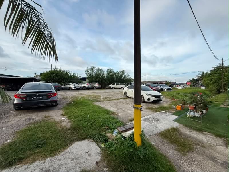 Rumah Teres 1 Tingkat untuk Dijual di Taman Delima (Tebrau) - Grace Chiew - PropertyGuru.com.my