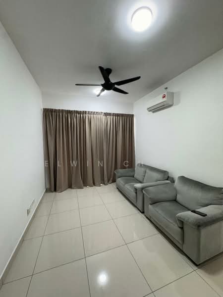 Servis Apartment untuk Disewa di Setia City Residences - Elwin Chok - Living Room - PropertyGuru.com.my