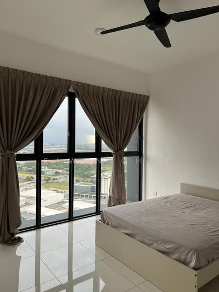 Servis Apartment untuk Disewa di Setia City Residences - Elwin Chok - Bedroom - PropertyGuru.com.my