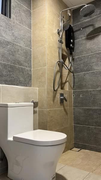 Servis Apartment untuk Disewa di Setia City Residences - Elwin Chok - Bathroom - PropertyGuru.com.my