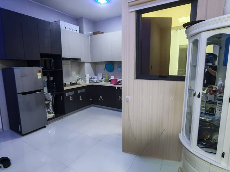Kondominium untuk Disewa di Kings Bay @ Country Garden Danga Bay - Stella Narita - Kitchen - PropertyGuru.com.my