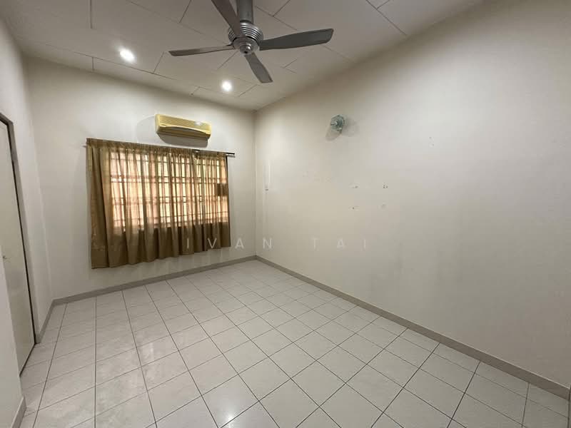 Rumah Berkembar untuk Dijual di Gerbang Meru Indah (Ipoh) - Ivan Tai - PropertyGuru.com.my