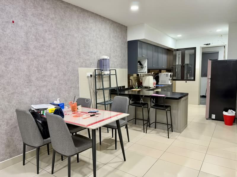 2-storey Terraced House for Sale in Bandar Bukit Raja (Klang) - Fong Yan - Kitchen - PropertyGuru.com.my