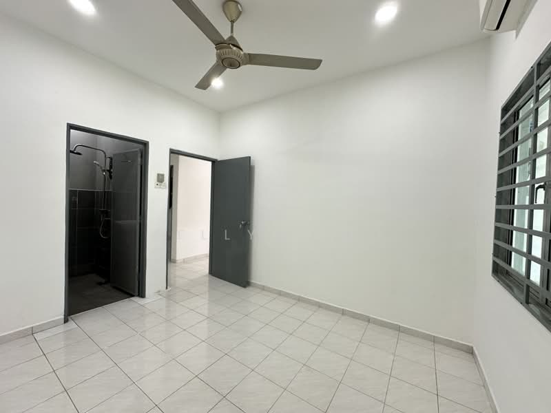 1-storey Terraced House for Sale in Melaka City (Melaka) - Kellyn Foo - PropertyGuru.com.my