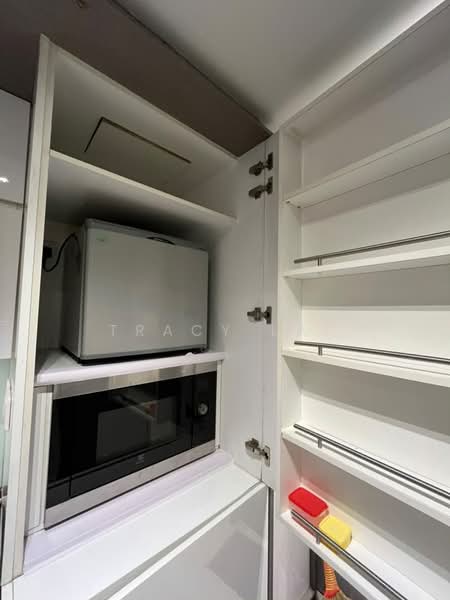 Service Residence for Rent at Expressionz Professional Suites - Tracy Lai - Kitchen - PropertyGuru.com.my