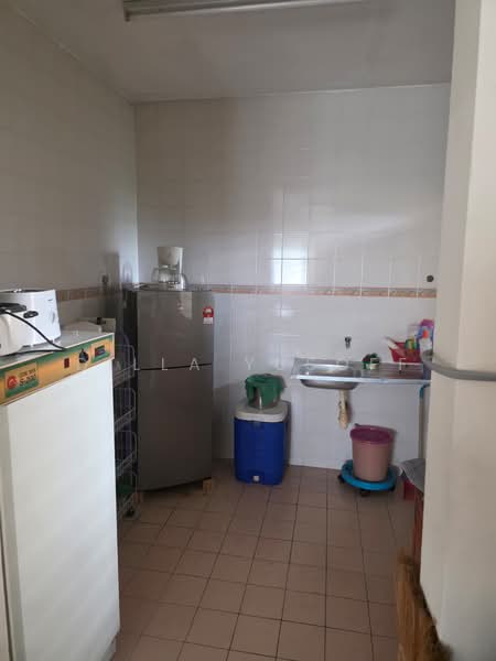Pangsapuri untuk Dijual di Pangsapuri Cendana - DILLA YUSOFF - Kitchen - PropertyGuru.com.my