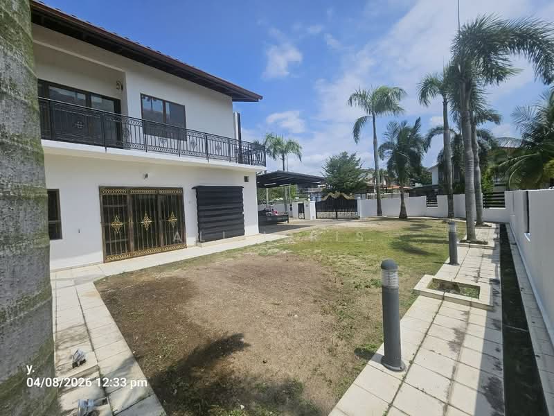 Bungalow for Sale in Bandar Seri Putra (Bangi) - Ali Idris - Exterior - PropertyGuru.com.my
