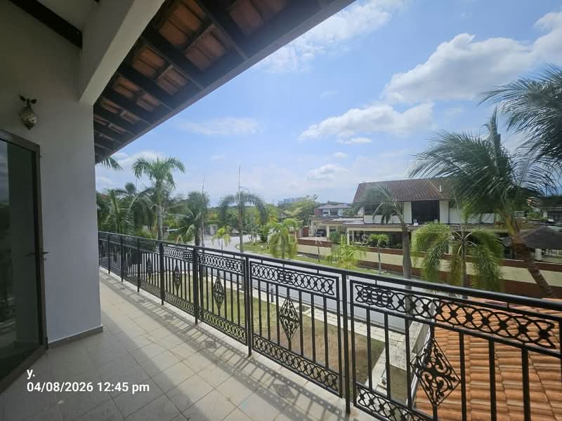 Bungalow for Sale in Bandar Seri Putra (Bangi) - Ali Idris - Balcony - PropertyGuru.com.my