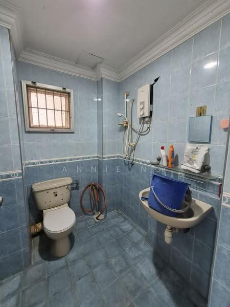 Pangsapuri untuk Dijual di Seri Puri - Annie Ng - Bathroom - PropertyGuru.com.my
