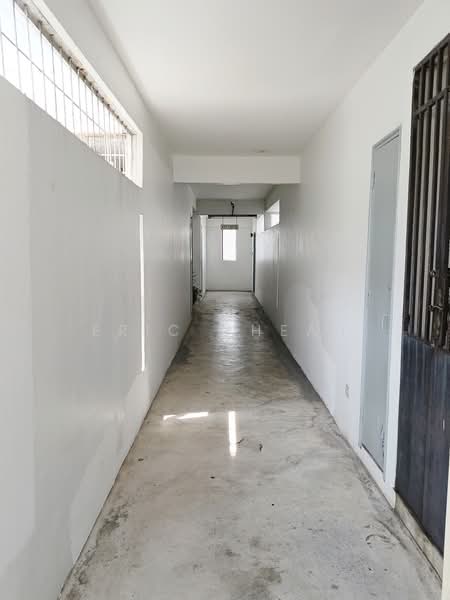 Kondominium untuk Dijual di De Tropicana - Eric Cheah - Corridor - PropertyGuru.com.my