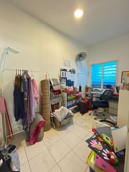 3-storey Terraced House for Sale in Bandar Baru Sri Petaling (Sri Petaling) - Lee Hannah - Study - PropertyGuru.com.my