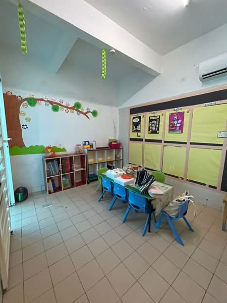 3-storey Terraced House for Sale in Bandar Baru Sri Petaling (Sri Petaling) - Lee Hannah - Interior - PropertyGuru.com.my