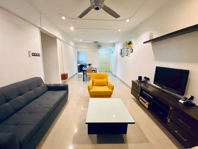 Pangsapuri untuk Dijual di Jalil Damai Apartments - Karman Woong - Living Room - PropertyGuru.com.my