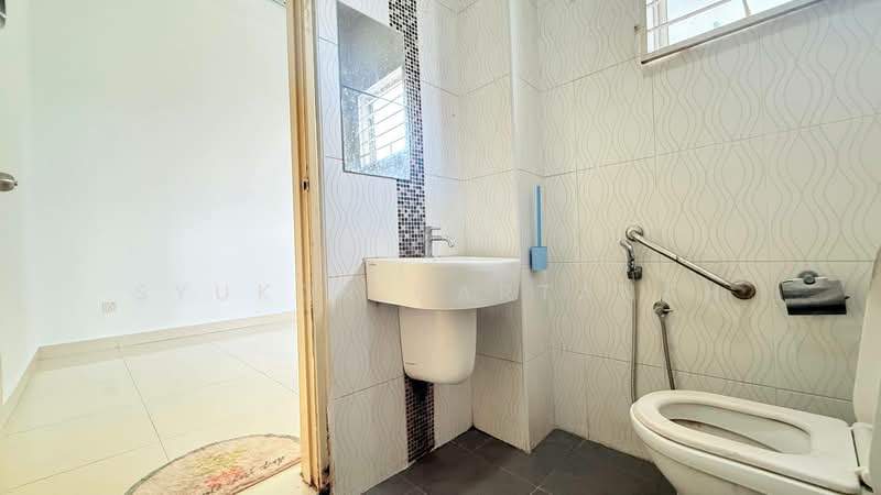 Rumah Teres 2-Tingkat untuk Dijual di Shah Alam (Selangor) - Syukor Hartanah - Bathroom - PropertyGuru.com.my