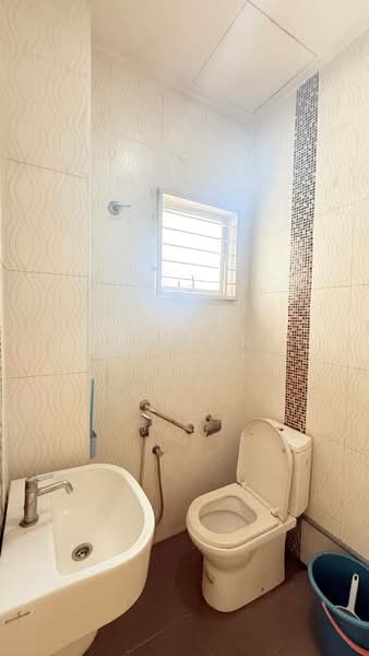 Rumah Teres 2-Tingkat untuk Dijual di Shah Alam (Selangor) - Syukor Hartanah - Bathroom - PropertyGuru.com.my