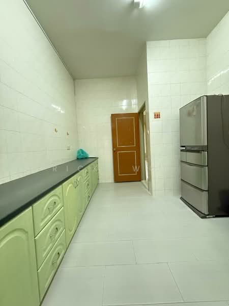 Rumah Teres 2 Tingkat untuk Dijual di Taman Perling (Perling) - Ricky Woo - Kitchen - PropertyGuru.com.my
