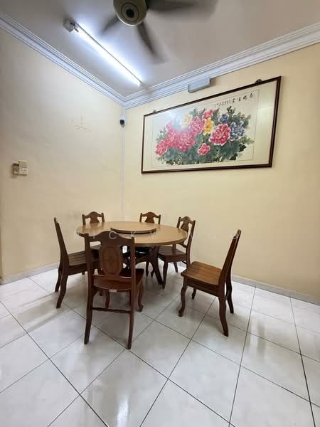 Rumah Teres 2 Tingkat untuk Dijual di Taman Perling (Perling) - Ricky Woo - Dining Room - PropertyGuru.com.my