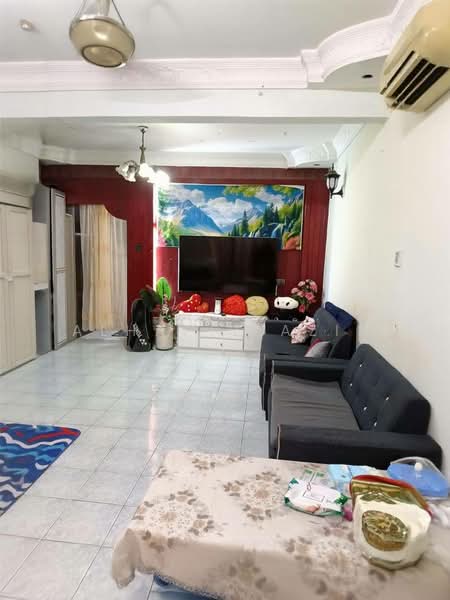 2-storey Terraced House for Sale in Taman Kota Masai (Pasir Gudang) - ALHAFIZ AZIS - Living Room - PropertyGuru.com.my