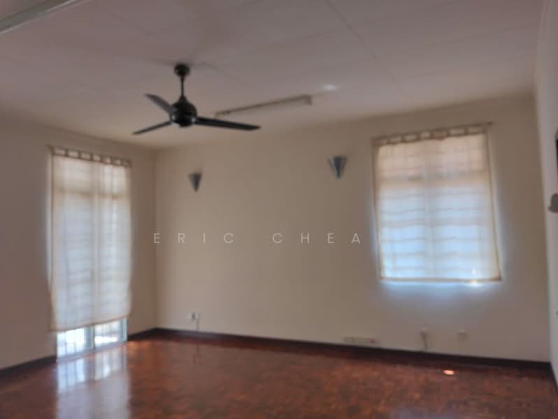 Rumah Teres untuk Disewa di Usj 18 (Subang Jaya) - Eric Cheah - Living Room - PropertyGuru.com.my