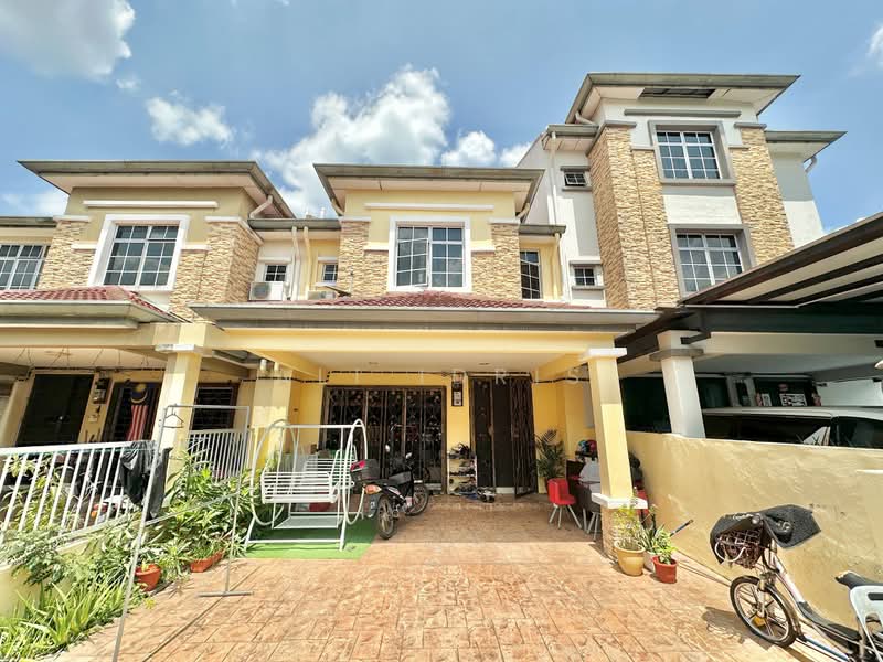 Rumah Teres 2 Tingkat untuk Dijual di Taman Langat Ceria (Hulu Langat) - Ali Idris - Exterior - PropertyGuru.com.my