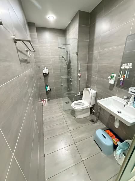Service Residence for Sale at Maisson - Jarrod Joshua - Bathroom - PropertyGuru.com.my