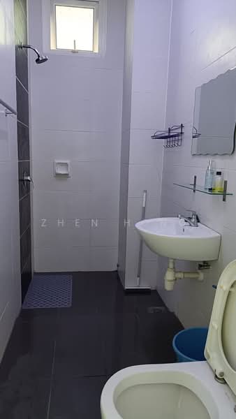 Kondominium untuk Disewa di Scott Residence - Zhen Hong - Bathroom - PropertyGuru.com.my