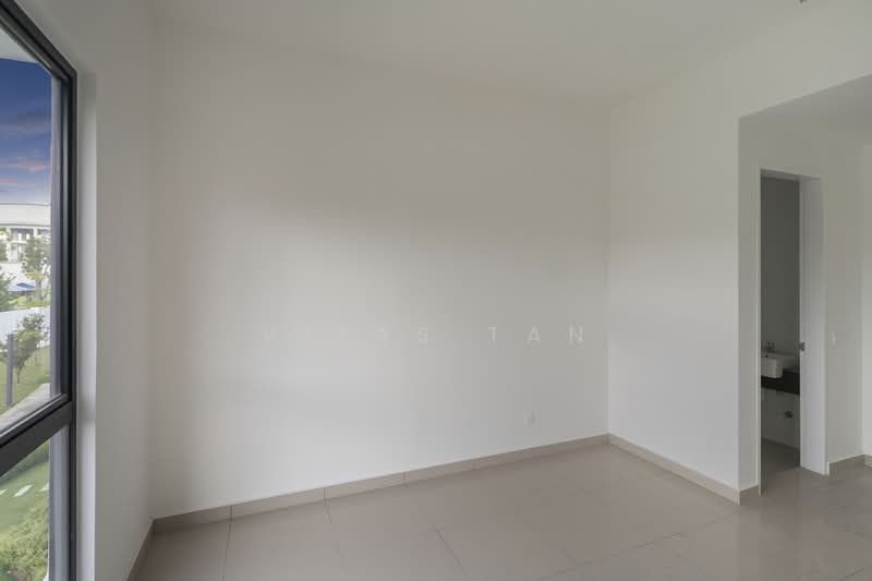 Townhouse for Sale in Setia Alam (Selangor) - Vitas Tan - Bedroom - PropertyGuru.com.my