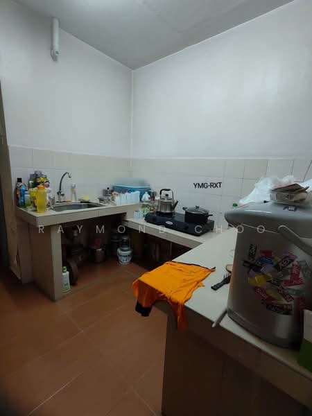 Rumah Flat untuk Dijual di Bandar Bukit Tinggi 2 - Raymond Choo - Kitchen - PropertyGuru.com.my