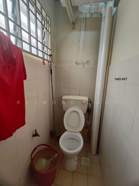 Rumah Flat untuk Dijual di Bandar Bukit Tinggi 2 - Raymond Choo - Bathroom - PropertyGuru.com.my