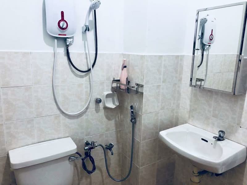 Rumah Teres 2 Tingkat untuk Dijual di Bandar Bukit Tinggi (Klang) - Karman Woong - Bathroom - PropertyGuru.com.my