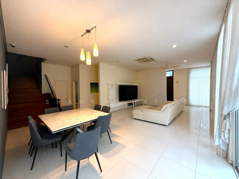 Semi-Detached House for Sale in Ampang Jaya (Ampang) - Shahrul Hafizi - Living Room - PropertyGuru.com.my