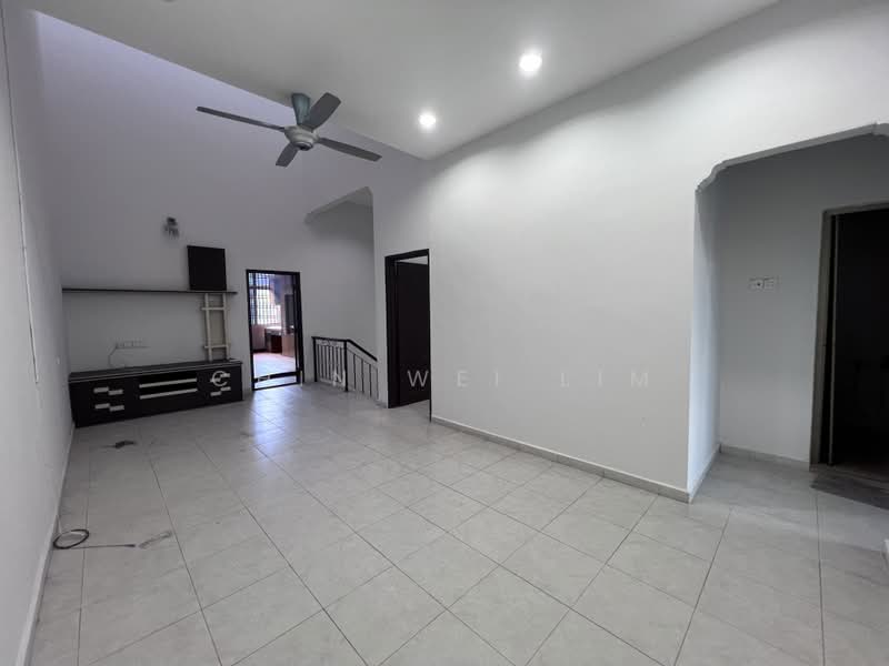 2-storey Terraced House for Rent in Taman Gunung Lambak (Kluang) - Chin Wei Lim - PropertyGuru.com.my