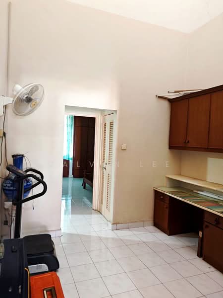 1-storey Terraced House for Sale in Taman Molek (Johor Bahru) - Calvin Lee - PropertyGuru.com.my