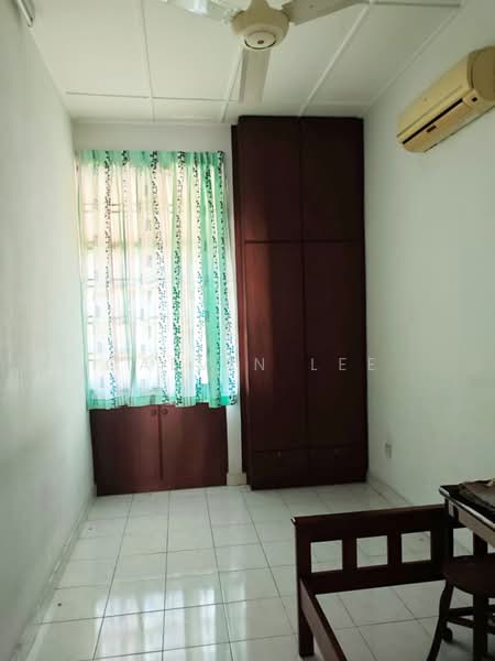 1-storey Terraced House for Sale in Taman Molek (Johor Bahru) - Calvin Lee - PropertyGuru.com.my