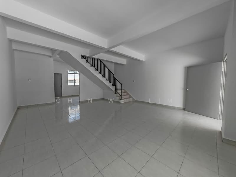 2-storey Terraced House for Rent in Taman Tasik Indah (Kluang) - Chin Wei Lim - PropertyGuru.com.my
