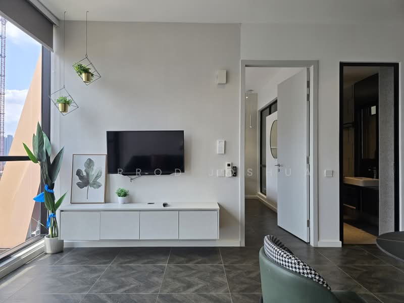 Service Residence for Sale at Scarletz Suites @ KL City Centre - Jarrod Joshua - Living Room - PropertyGuru.com.my