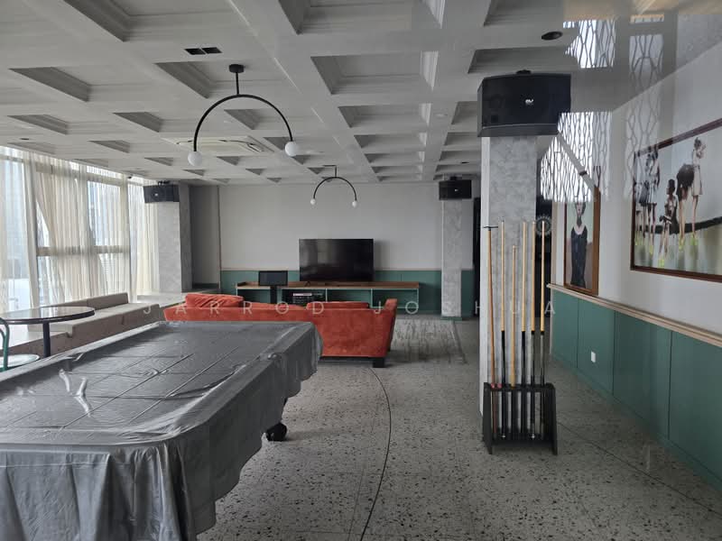 Service Residence for Sale at Scarletz Suites @ KL City Centre - Jarrod Joshua - Living Room - PropertyGuru.com.my