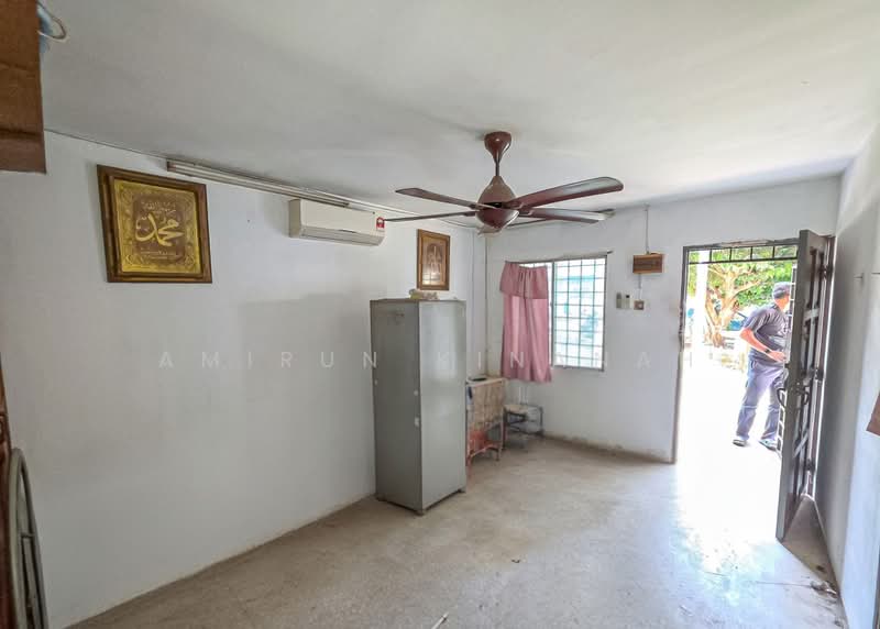 Apartment for Sale at Setapak Jaya 1B - Amirun Kinanah - Living Room - PropertyGuru.com.my