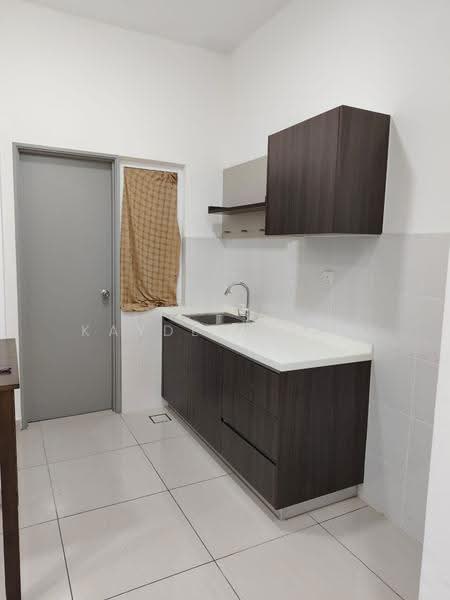 Kediaman Servis untuk Disewa di Mesahill - Kayden Siah - Kitchen - PropertyGuru.com.my