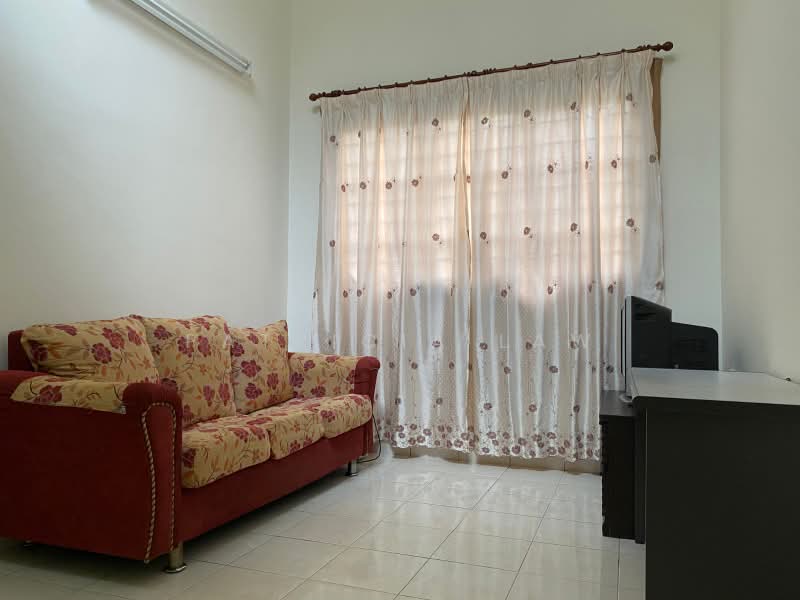 Rumah Teres untuk Dijual di Taman Semenyih Mewah (Semenyih) - Patricia Law - Living Room - PropertyGuru.com.my