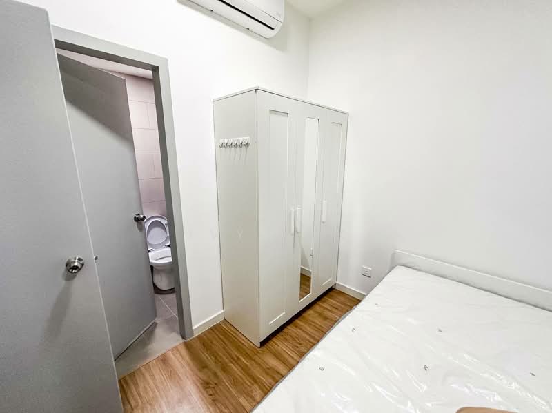 Servis Apartment untuk Disewa di Helix2 @ PJ South - Ivy Mak - Bedroom - PropertyGuru.com.my