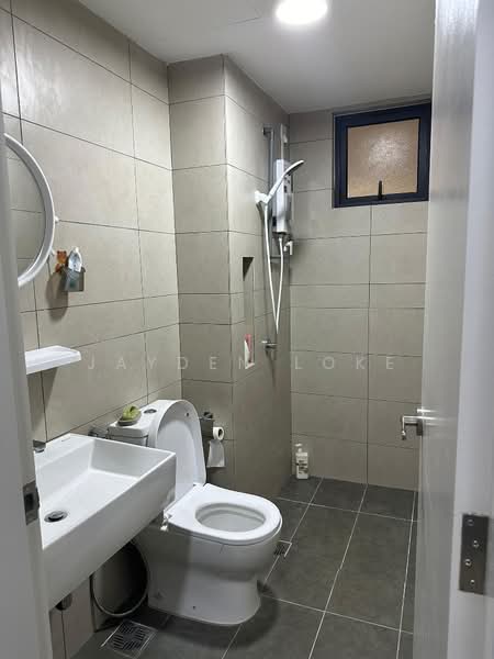 Kondominium untuk Disewa di M Adora - Jayden Loke - Bathroom - PropertyGuru.com.my