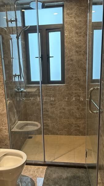 Kondominium untuk Disewa di R&F Princess Cove Phase 2-Seine Region - Vivien Tan - Bathroom - PropertyGuru.com.my