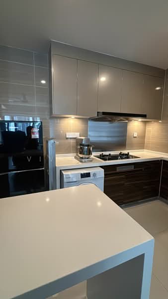 Kondominium untuk Disewa di R&F Princess Cove Phase 2-Seine Region - Vivien Tan - Kitchen - PropertyGuru.com.my