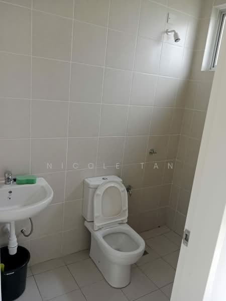 Rumah Teres 2-Tingkat untuk Disewa di Seremban (Negeri Sembilan) - Nicole Tan - Bathroom - PropertyGuru.com.my