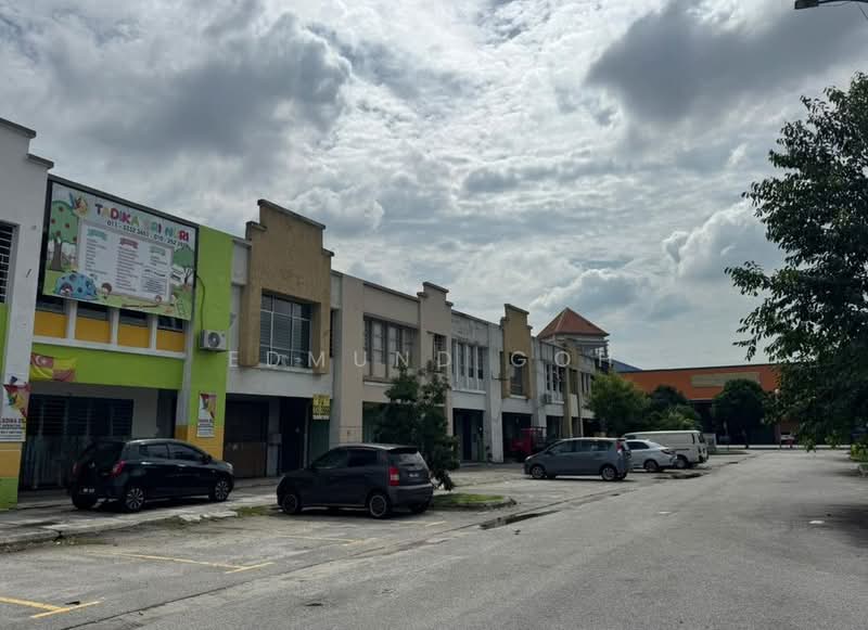 Kedai untuk Disewa di Desa Latania (Shah Alam) - Edmund Goh - Exterior - PropertyGuru.com.my