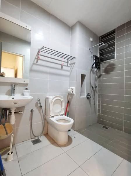 Kondominium untuk Dijual di PARC Regency (Residensi Masai) - Jordan . - PropertyGuru.com.my